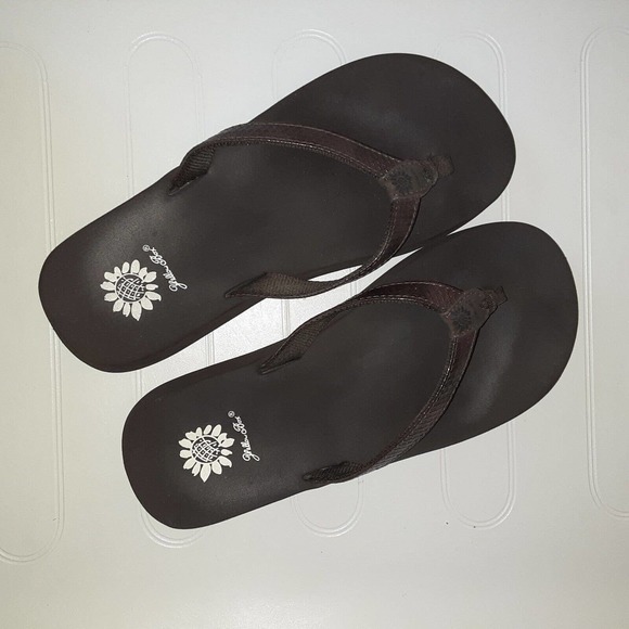 Yellow Box Shoes Yellow Box Flip Flops Lollie Sz 8 Summer Essential